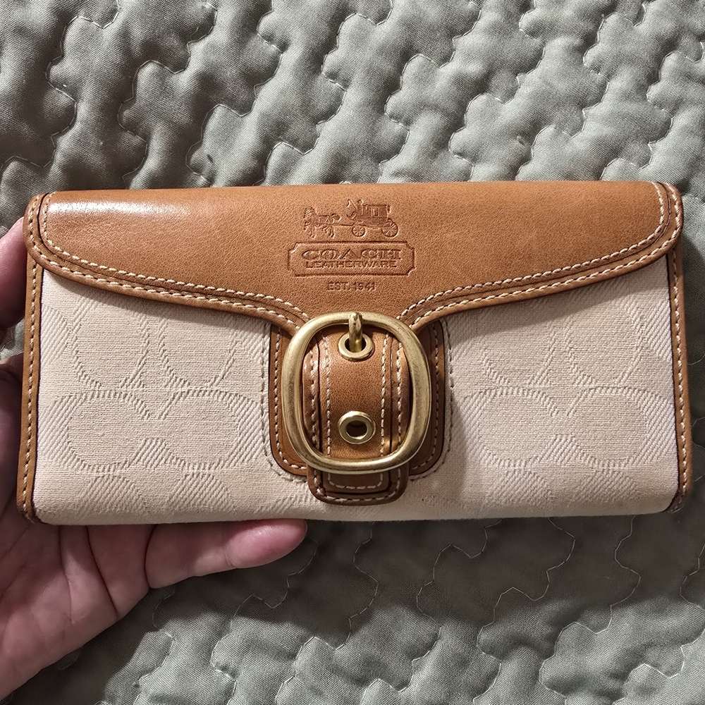 Coach Legacy Tan Leather Trim & Cream Signature Buckle Wallet w/Sky Blue Leather